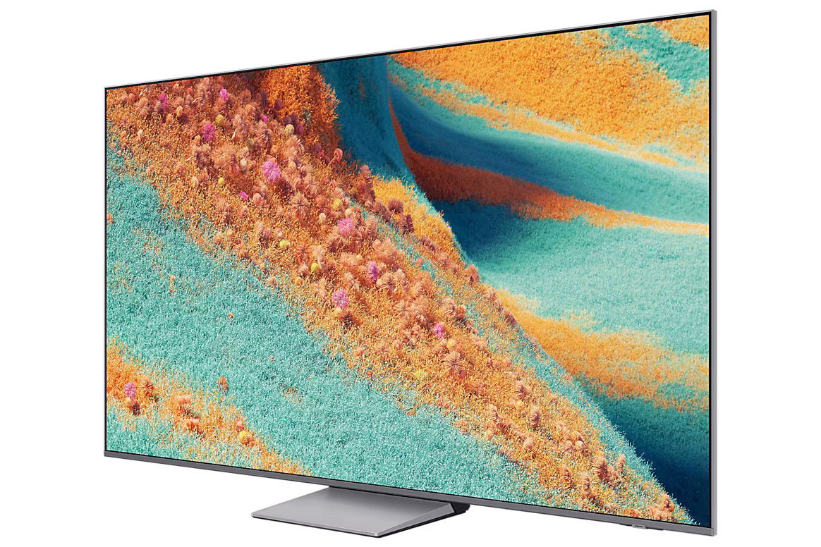 Samsung QN85F במבט אלכסוני