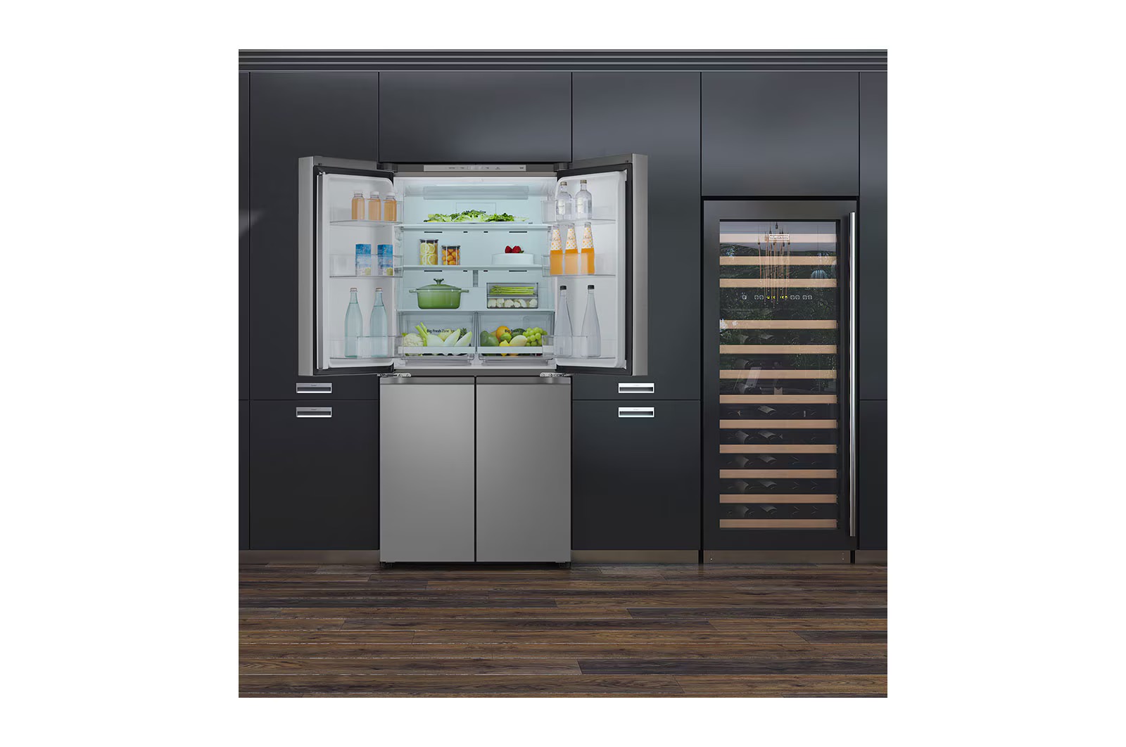 שדרג את המטבח שלך עם מקרר ה-LG InstaView Door-in-Door™‎ האמריקאי, שילוב מושלם של סגנון ופונקציונליות. מקרר זה כולל את טכנולוגיית InstaView הייחודית של LG, 