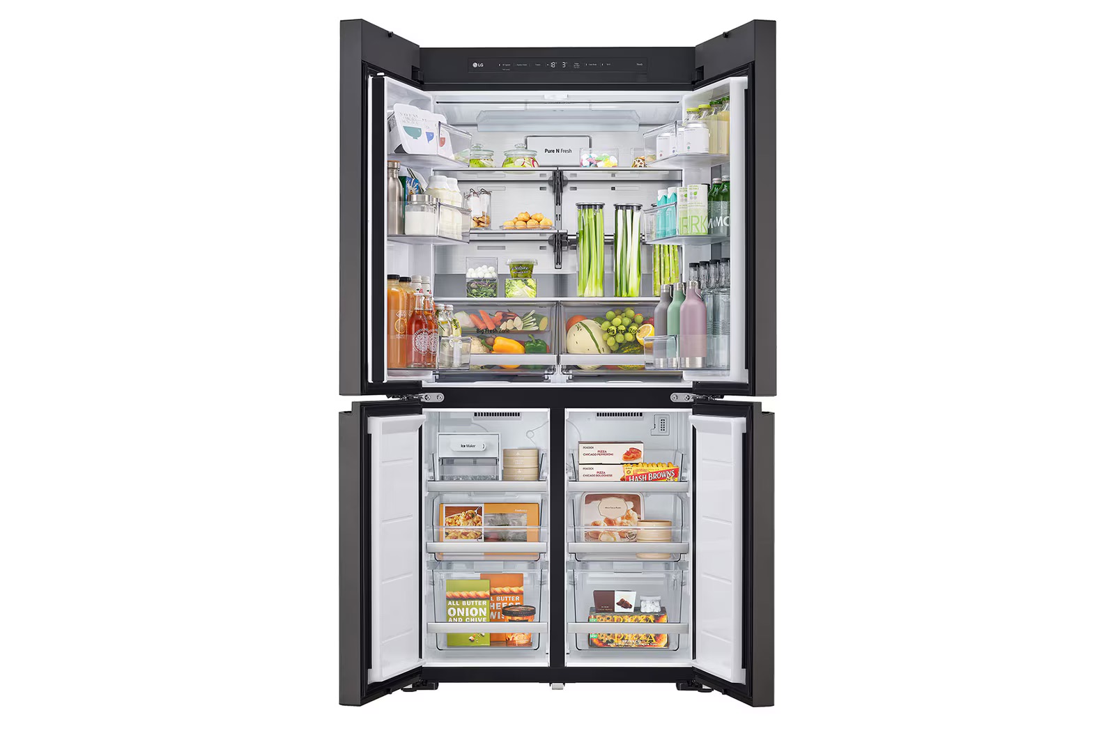 התמונה מציגה מקרר LG  MoodUP עם כל ארבע הדלתות פתוחות לרווחה, וחושפת את תכולתו הפנימית ואת הארגון הפנימי שלו.