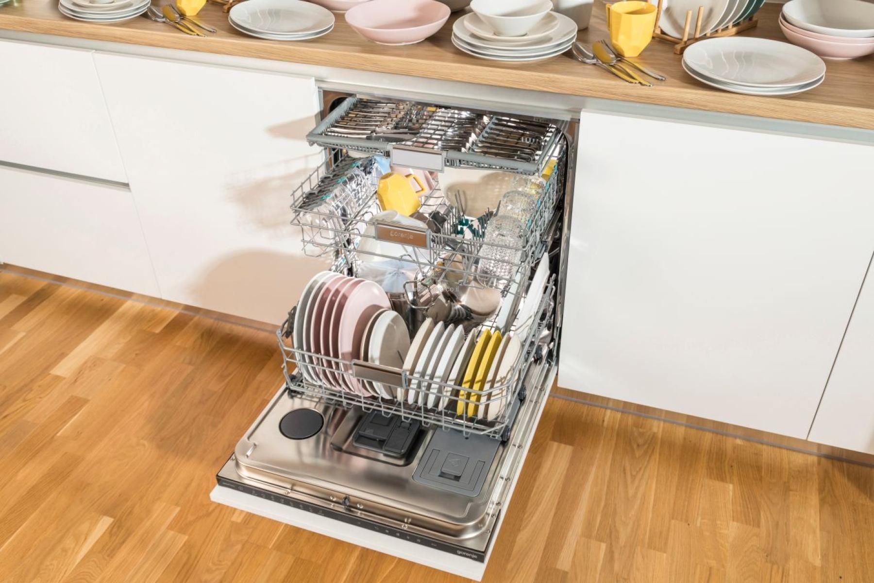 ייבוש TotalDry במדיח Gorenje GV673C60 מערכת TotalDry ופתיחת דלת אוטומטית במדיח Gorenje GV673C60