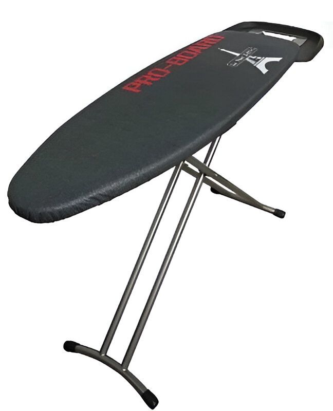 קרש גיהוץ Pro Board 600 מקצועי - גובה מתכוונן ומעמד למגהץ תמונה זו מציגה את קרש הגיהוץ המקצועי Pro Board 600 עם גובה מתכוונן ומעמד נשלף למגהץ, המאפשר גיהוץ נוח ויעיל.