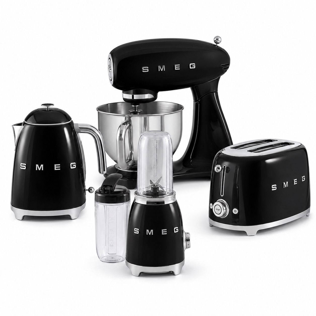 סט SMEG Black Collection ארבעה חלקים סט SMEG שחור הכולל מיקסר SMF03BLEU קומקום KLF03BLEU מצנם TSF01BLEU ובלנדר PBF01BLEU