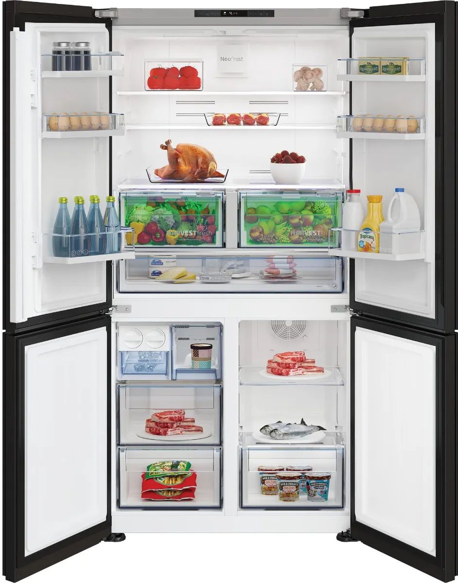 מקרר BEKO GN1406223GB פתוח עם חלוקה פנימית רחבה
