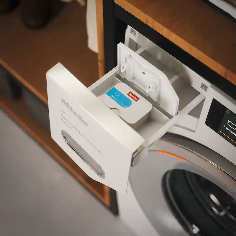 Miele WWB360 WCS – מכונת כביסה פרימיום לחדר שירות מודרני Miele WWB360 WCS – מכונת כביסה פרימיום בחלל מודרני