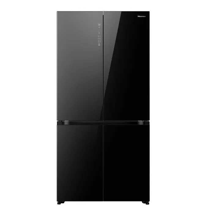 Hisense QZero RQ84BG - עיצוב פאר אינטגרלי מקרר Hisense QZero RQ84BG פתוח חצי ימין במטבח מודרני יוקרתי