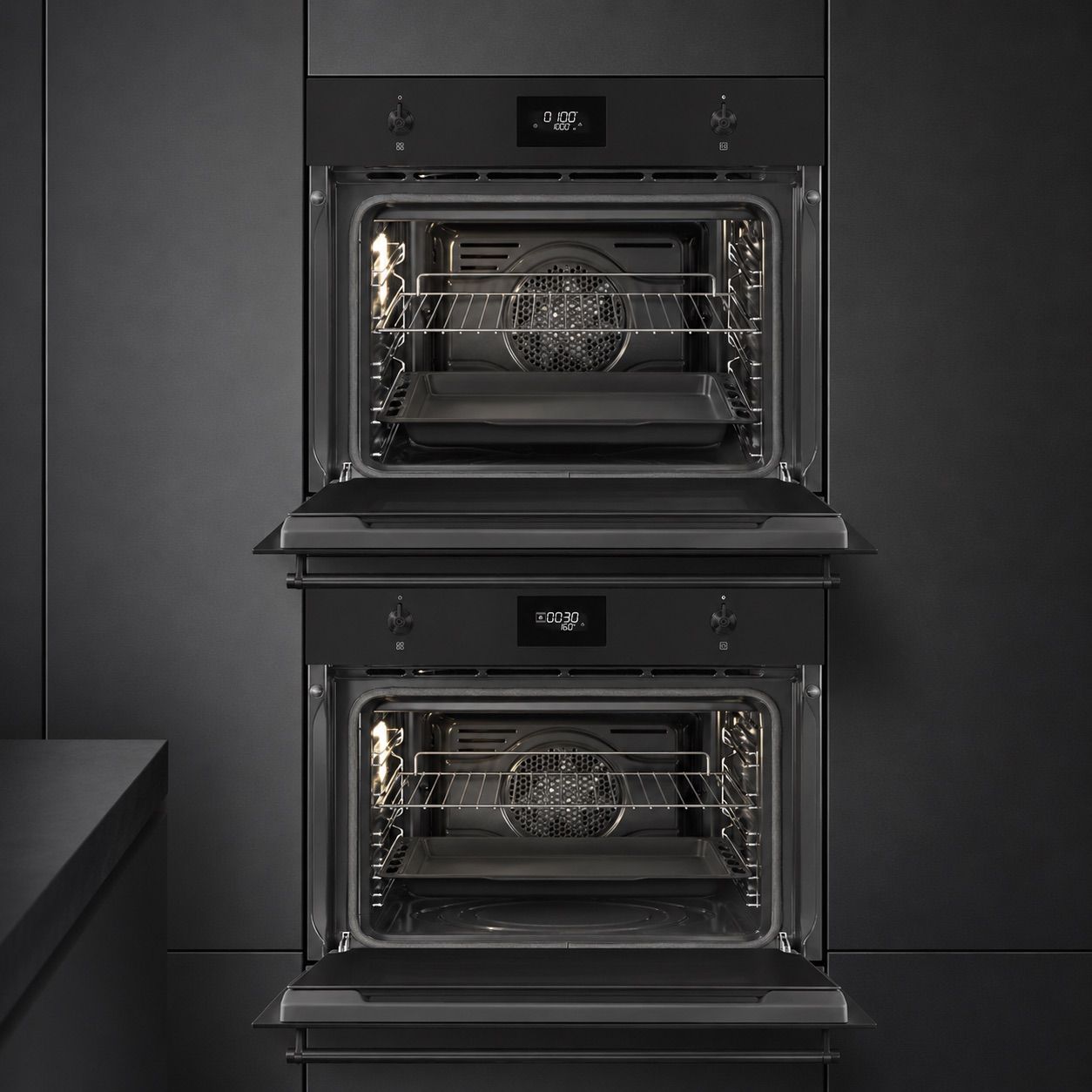 סט תנורים SMEG SO4301M1N SFP6301TVN במצב פתוח