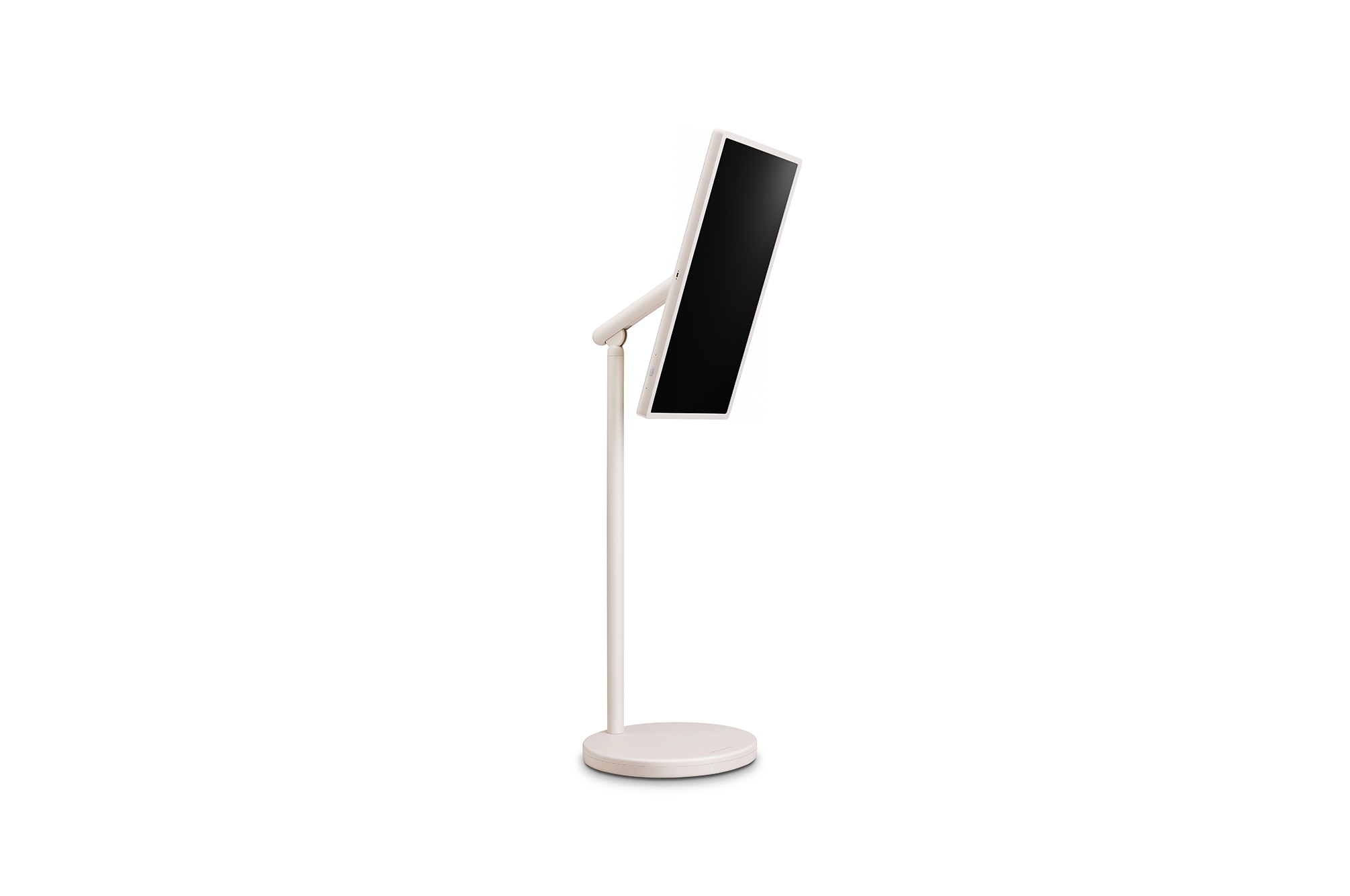 LG StanbyME 2 – מסך מגע חכם לבילוי משפחתי ומשחקים שימוש משפחתי במסך המגע LG StanbyME 2 למשחקים ואינטראקציה