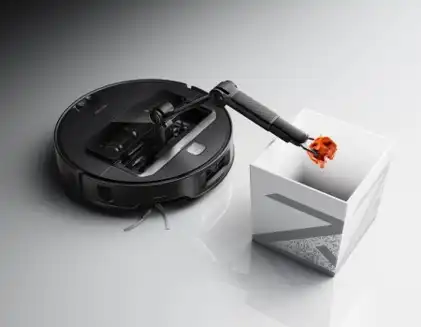 Roborock Saros Z70 עם אביזרים ותחנת עגינה