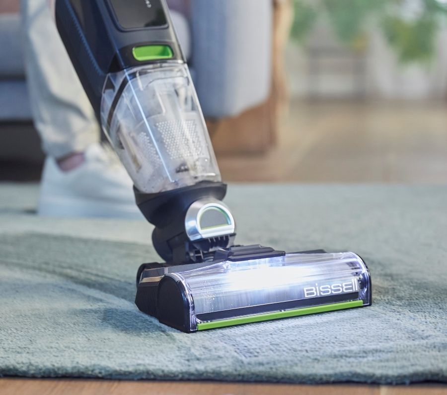  BISSELL CrossWave X7 Cordless Pet Pro - שוטף ושאב אבק אלחוטי עוצמתי לבעלי חיות מחמד תיאור: ניקוי יסודי וקל של כל סוגי הרצפות, כולל שטיחים ושטחים קשים, עם BISSELL CrossWave X7 Cordless Pet Pro! שואב אבק רב עוצמה זה שוטף את הרצפות תוך כדי שאיבה, ומסיר לכלוך, כתמים ושיער חיות מחמד בקלות. טכנולוגיית שני המכלים מבטיחה מים נקיים תמיד, וראש מברשת ממונע מסתובב 360 מעלות מבטיח ניקוי יסודי בכל פינה. קל לשימוש ולתחזוקה, עם מערכת ניקוי עצמי המאפשרת לכם להתמקד בדברים החשובים באמת. ה-BISSELL CrossWave X7 Cordless Pet Pro הוא הפתרון המושלם לניקוי מהיר וקל של כל הבית, עם או בלי חיות מחמד.